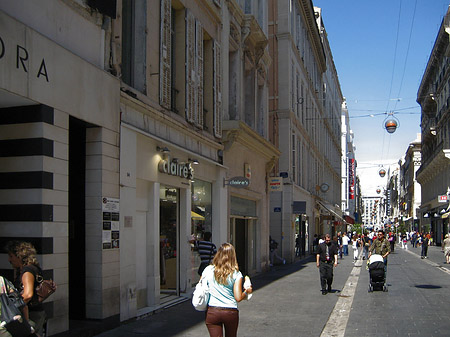 Einkaufsstraße in Marseille Fotos