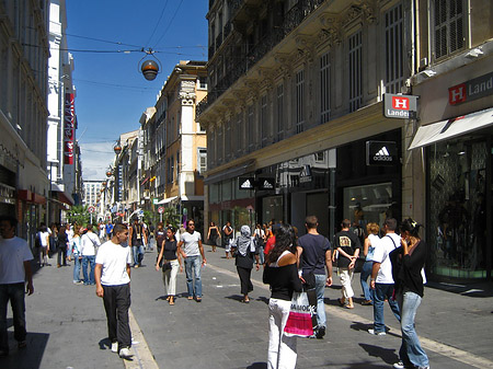 Foto Einkaufsstraße in Marseille - Marseille